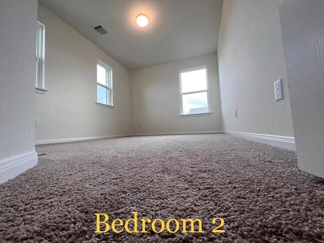 Building Photo - 7118 Escondido Dr