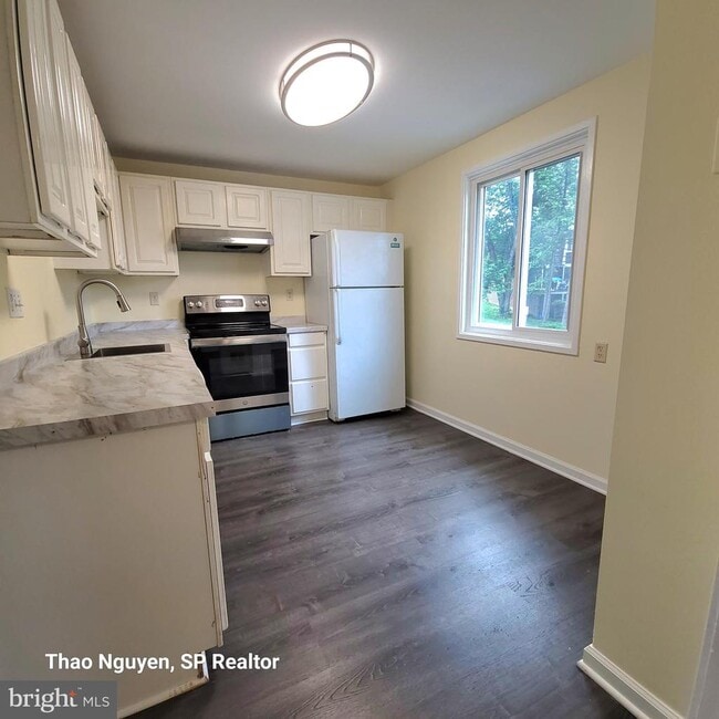 Building Photo - 10534 Cambridge Ct