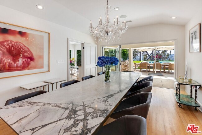 Building Photo - 797 Amalfi Dr