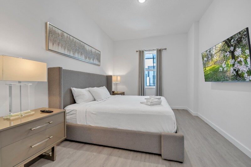 Building Photo - 391 Famagusta Dr