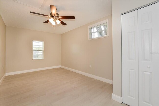 Building Photo - 25501 Troon Ave