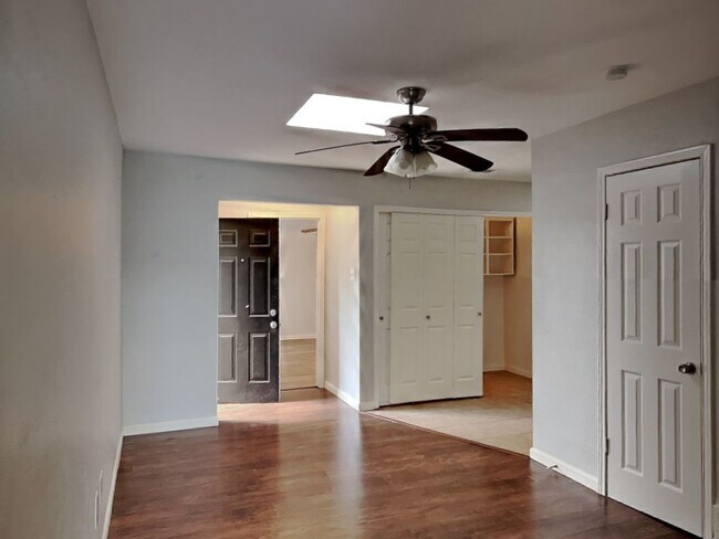 Building Photo - Spacious 3-Bed, 2-Bath Home in Allen, TX with Split Floor Plan, Double Oven & Large Shaded Backyard