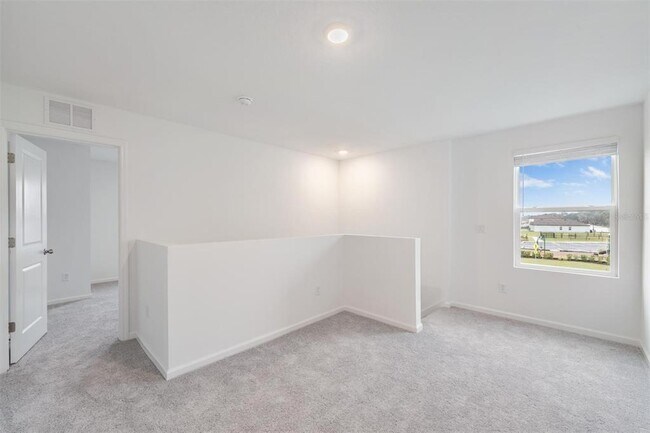 Building Photo - 35412 Eastbrook Ave