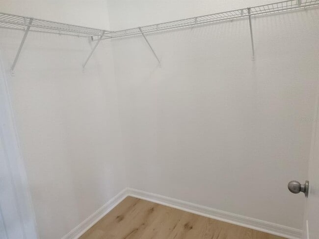 Building Photo - 2288 Grantham Ave