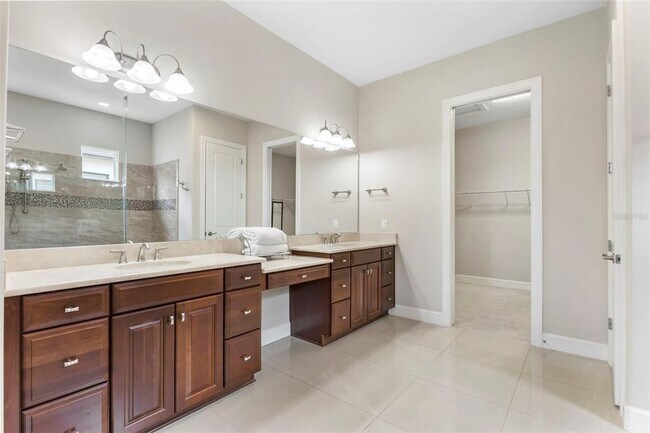 Building Photo - 4622 Benito Ct