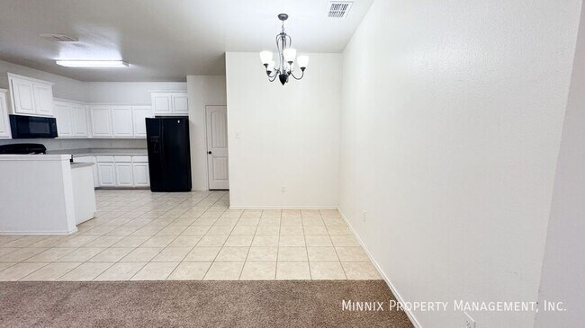 Building Photo - 6804 Oakridge Ave