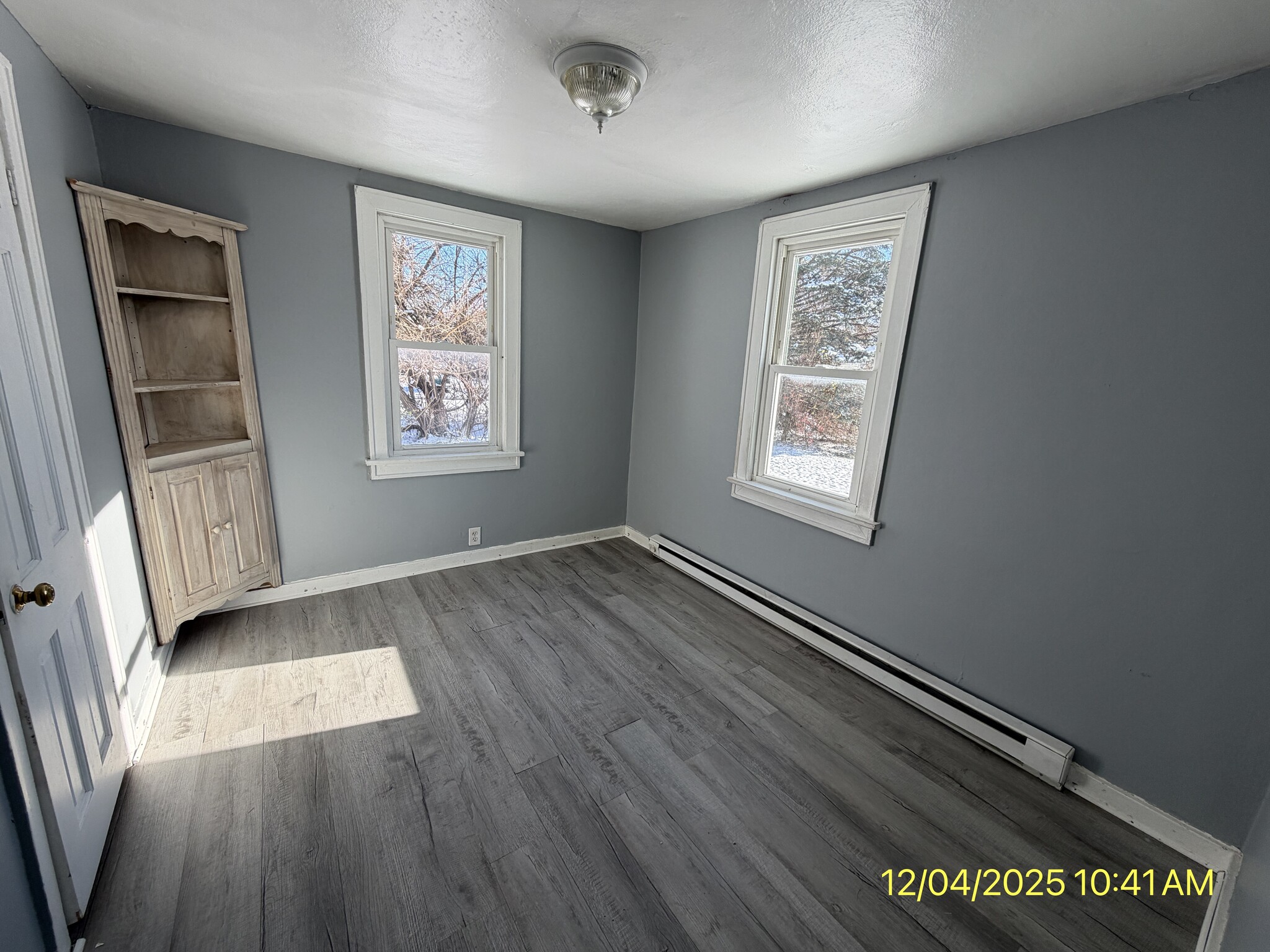 Building Photo - 1711 E Lynn St