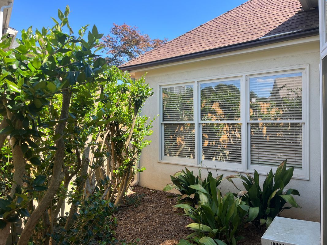 Building Photo - 972 Bridgegate Dr NE