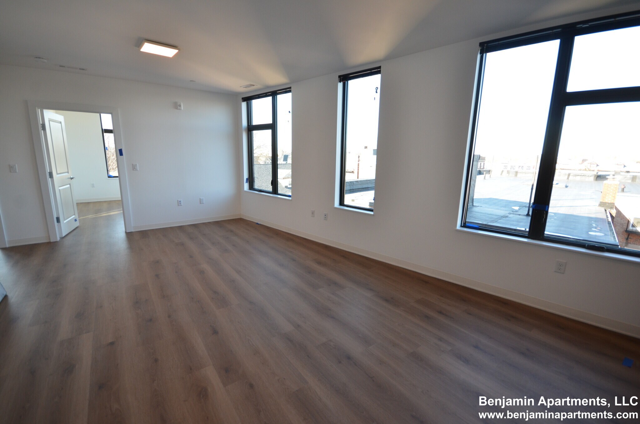 Building Photo - 89 Brighton Ave