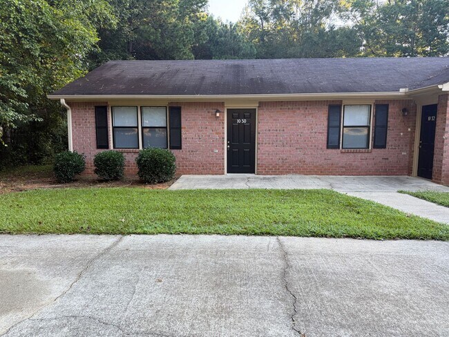 Building Photo - 1030/1032 Nash Ct
