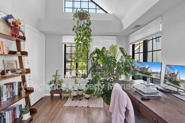 Building Photo - 6011 Curtier Dr