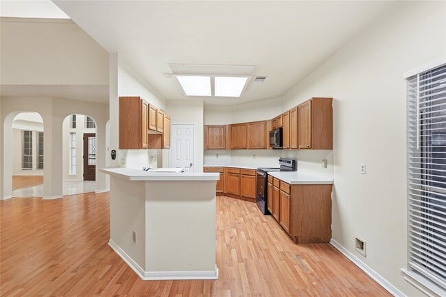 Building Photo - 14203 Torrey Forest Dr