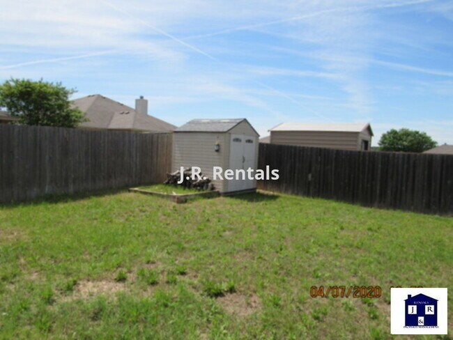 Building Photo - 3610 Armstrong County Ct