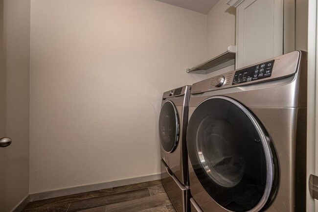 Building Photo - 8404 NW 158th St