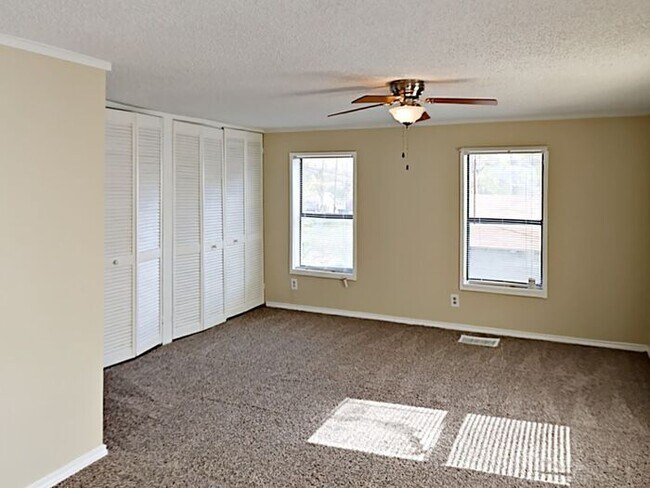 Building Photo - **1st month free with 18 month lease**