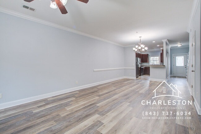 Building Photo - 4902 Lake Palmetto Ln