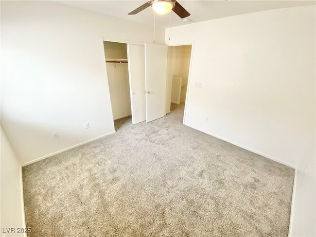 Building Photo - 8748 Tomnitz Ave