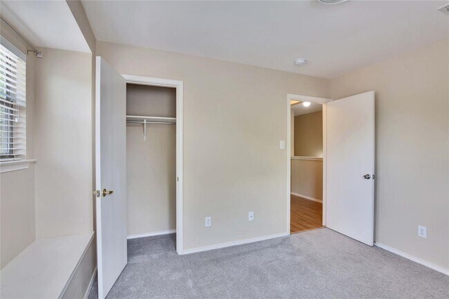Building Photo - 6629 Doyal Dr