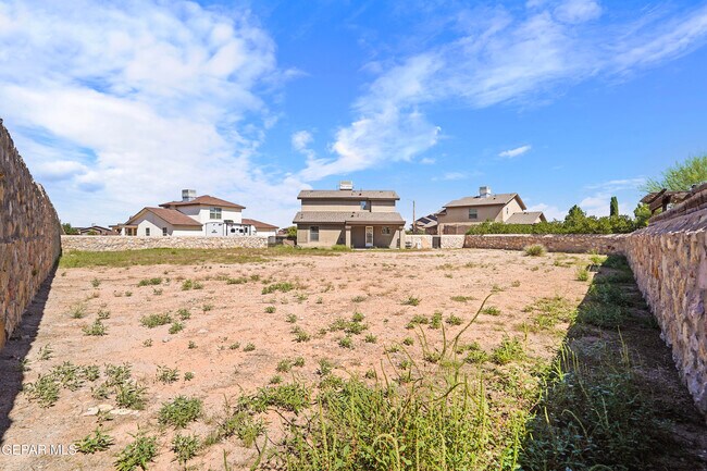 Building Photo - 12149 Driftwood LN