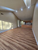 Building Photo - 463 Whalley Ave