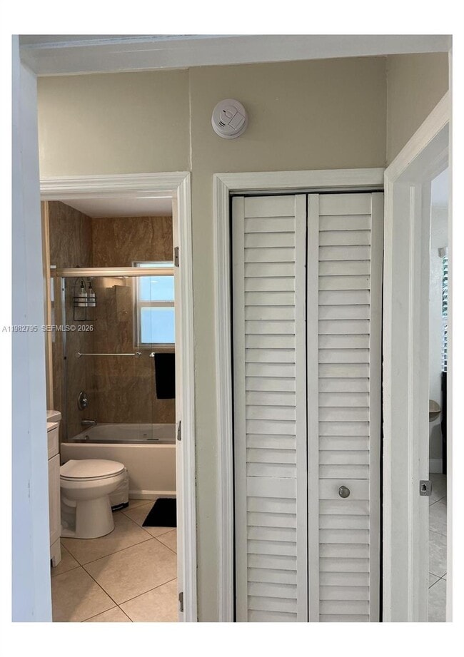 Building Photo - 2415 Grant St