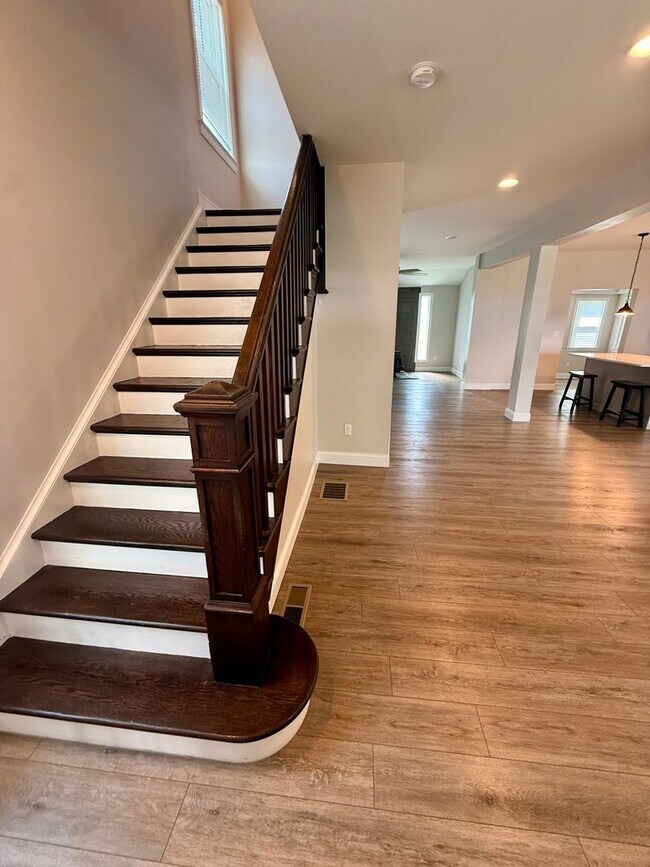 Building Photo - 3 Bedroom Home Available in Bath