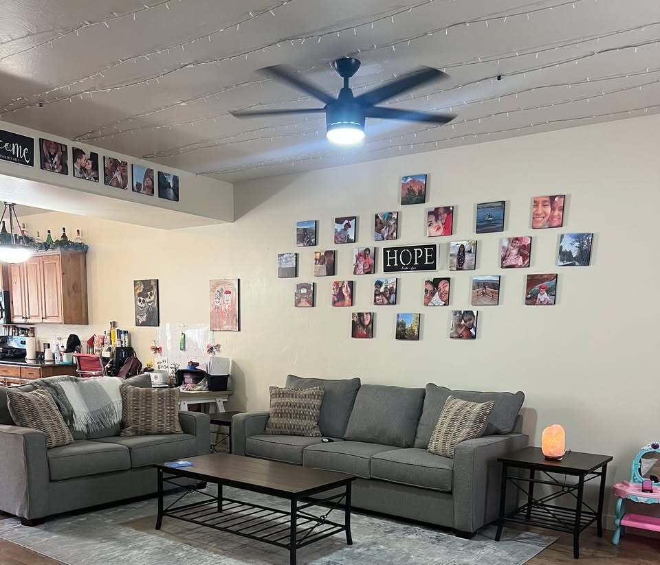 Building Photo - 490 E 700 S