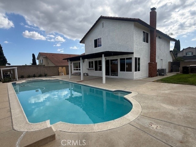 Building Photo - 2214 Montague Cir