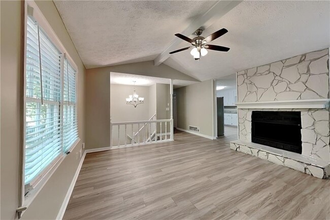 Building Photo - 2693 Raven Trail NE