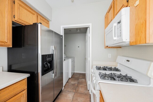 Building Photo - 7189 S Durango Dr