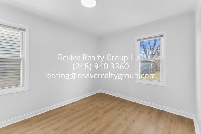 Building Photo - 25630 Tecla Ave