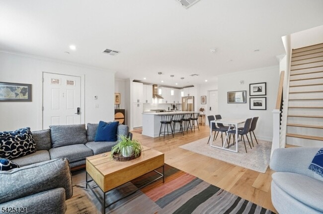 Building Photo - 14 Ward St