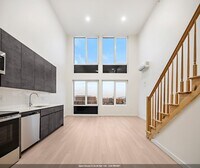 Building Photo - 1 Mallory Ave