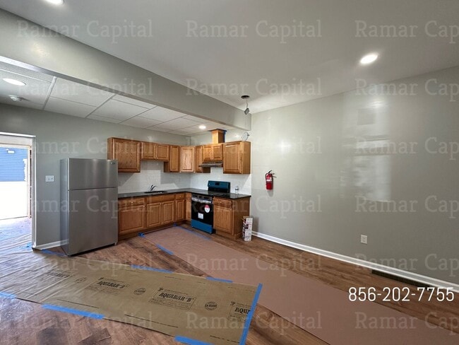 Building Photo - 1442 Princess Ave