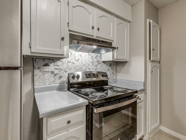 Tuscany Village - Kitchen - Tuscany Village