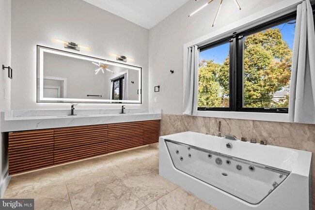 Building Photo - 4246 15th St N