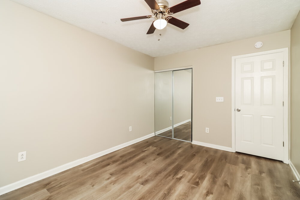 Building Photo - 248 Silver Ridge Dr