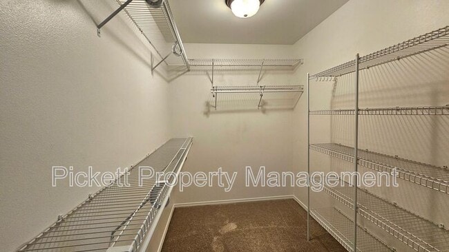 Building Photo - 770 Tufts Ave E