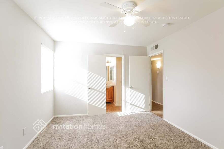 Building Photo - 19231 N 17th Dr