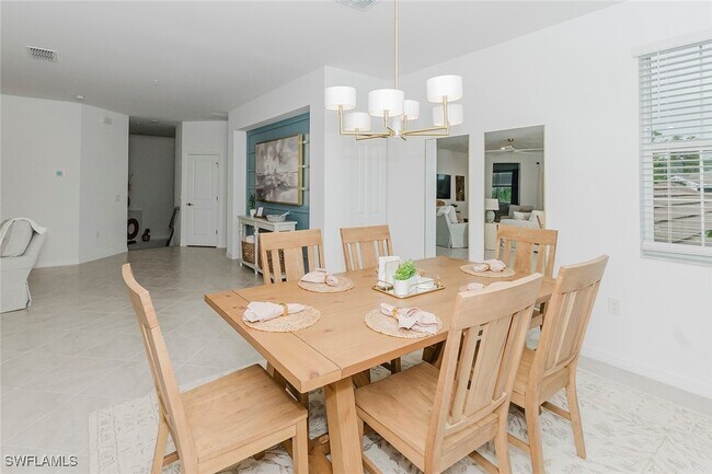 Building Photo - 6052 Ellerston Wy