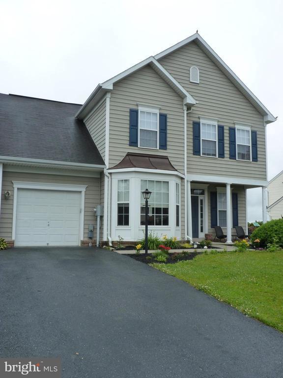 Building Photo - 3652 Rolling Hills Dr