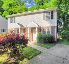 Building Photo - ELLG715