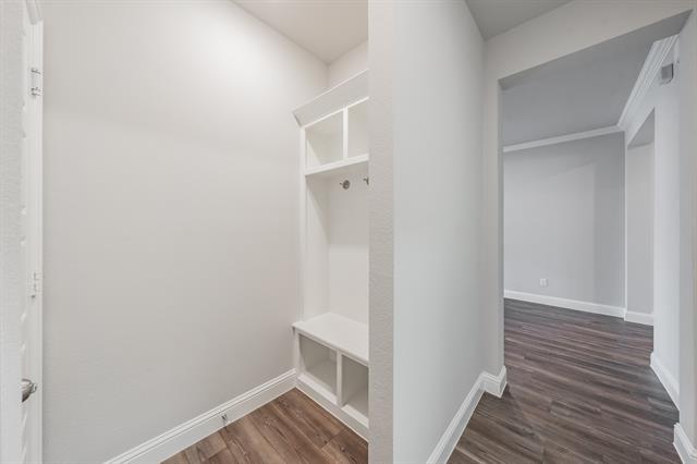 Building Photo - 8246 Cotton Patch Ln