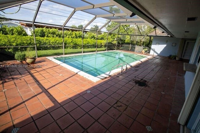 Building Photo - 9041 SW 88th St