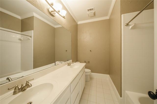 Building Photo - 2900 Prestonwood Dr