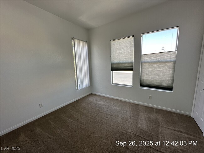 Building Photo - 155 Staten Island Ave