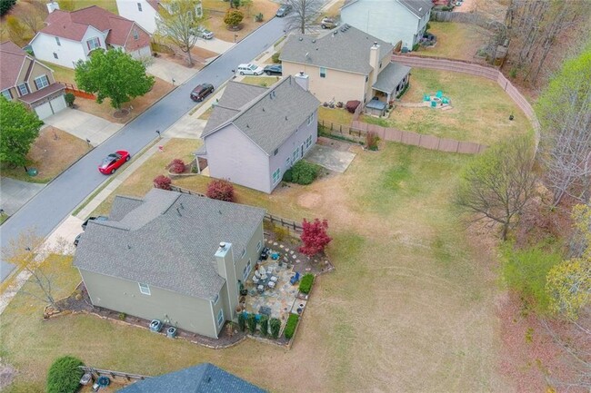Building Photo - 420 Rockbass Rd