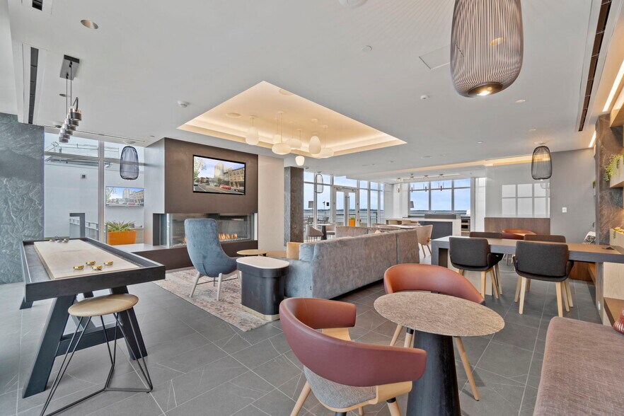 Building Photo - 925 N Fairfax St