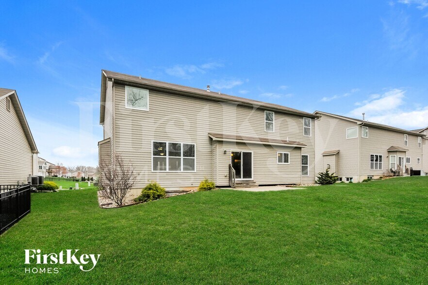 Building Photo - 432 Parkview Manor Ln