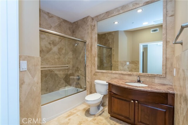 Building Photo - 4551 Coldwater Canyon Ave